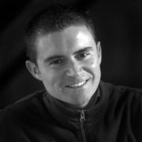 Dr. Derek Strachan
